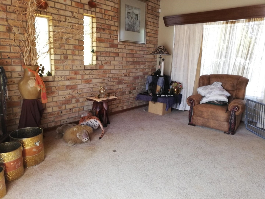4 Bedroom Property for Sale in Stilfontein Ext 4 North West